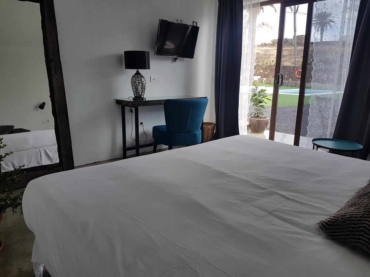 Hotelito Rural Flor De Timanfaya Тинахо Экстерьер фото